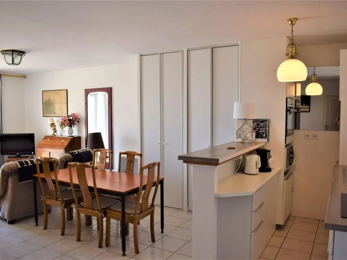 公寓 Appartement Spacieux Avec Wifi Et Parking A Tregastel, Proche Plage - Fr-1-368-18 法国